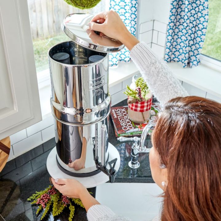 Berkey-NMCL-Indoor-Holiday2018-E-Commerce_6_.jpg