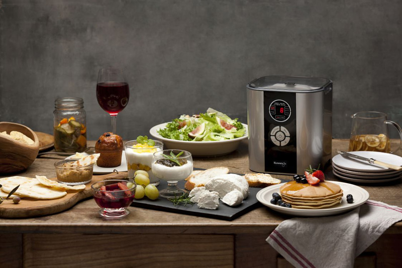 Vynikající jogurty a sýry připravené v domácím fermentoru Kuvings Fermentor Kuvings na přípravu jogurtů, sýrů, kvašené zeleniny a dalších zdravých potravin